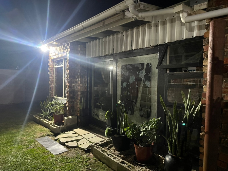 6 Bedroom Property for Sale in Sherwood Eastern Cape